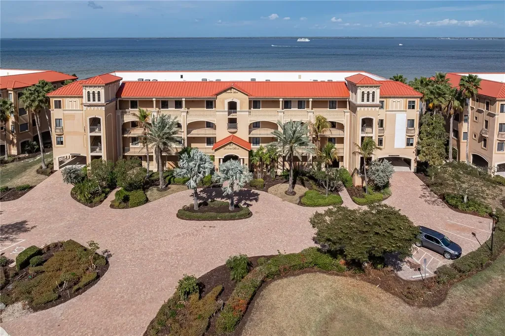 87 Vivante Boulevard Punta Gorda FL 33950
