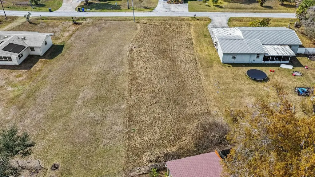 910 Lytle Street SW Ruskin FL 33570