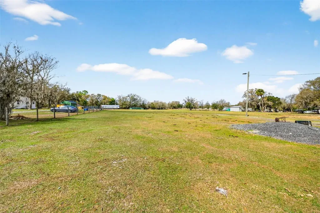 4361 Cooper Road Plant City FL 33565
