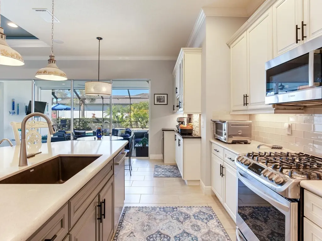 5611 Tidewater Preserve Boulevard Bradenton FL 34208
