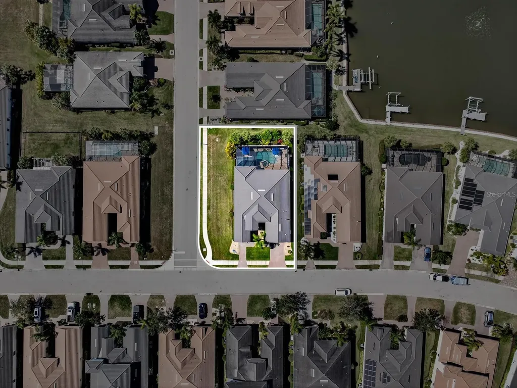 5611 Tidewater Preserve Boulevard Bradenton FL 34208
