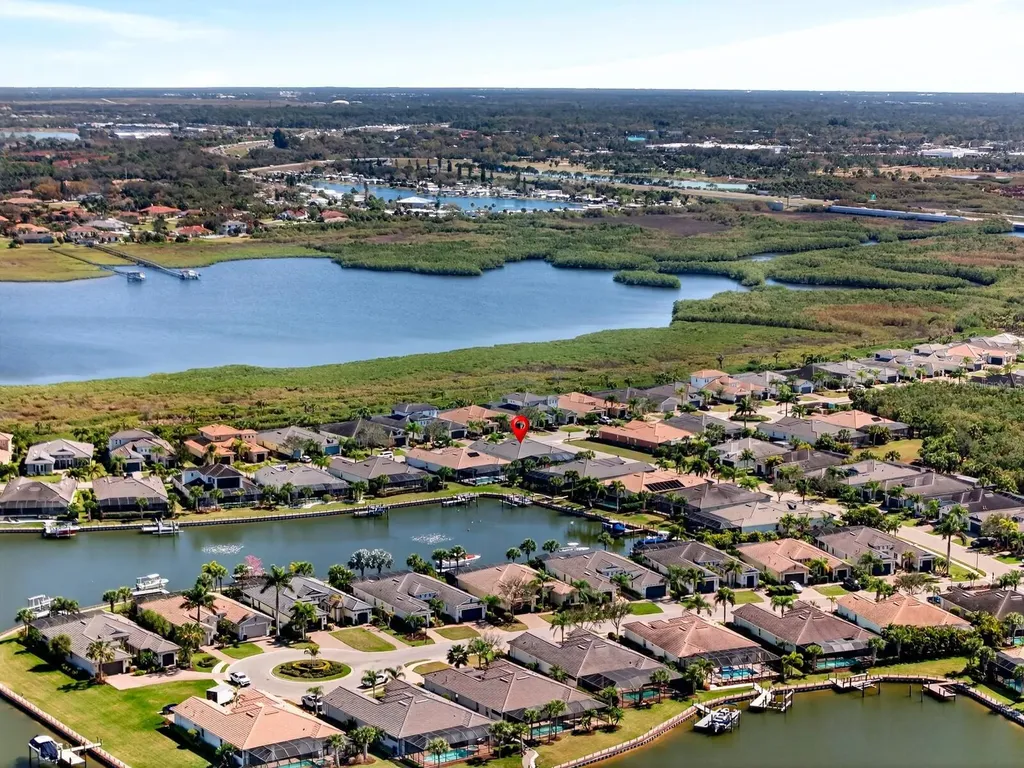 5611 Tidewater Preserve Boulevard Bradenton FL 34208