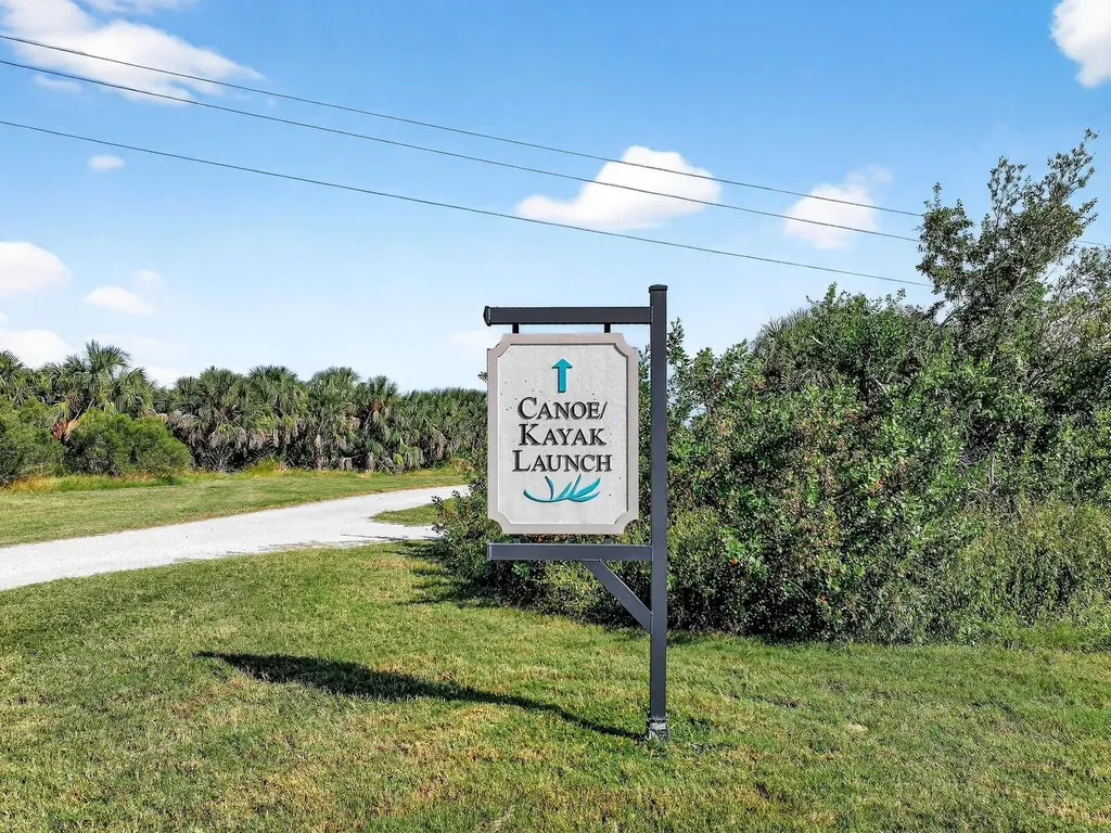 5611 Tidewater Preserve Boulevard Bradenton FL 34208