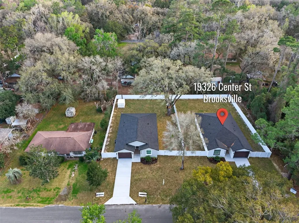 19326 Center Street Brooksville FL 34601
