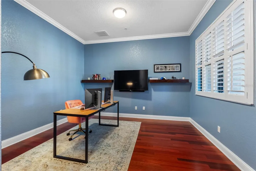 6031 Bowen Daniel Drive Tampa FL 33616