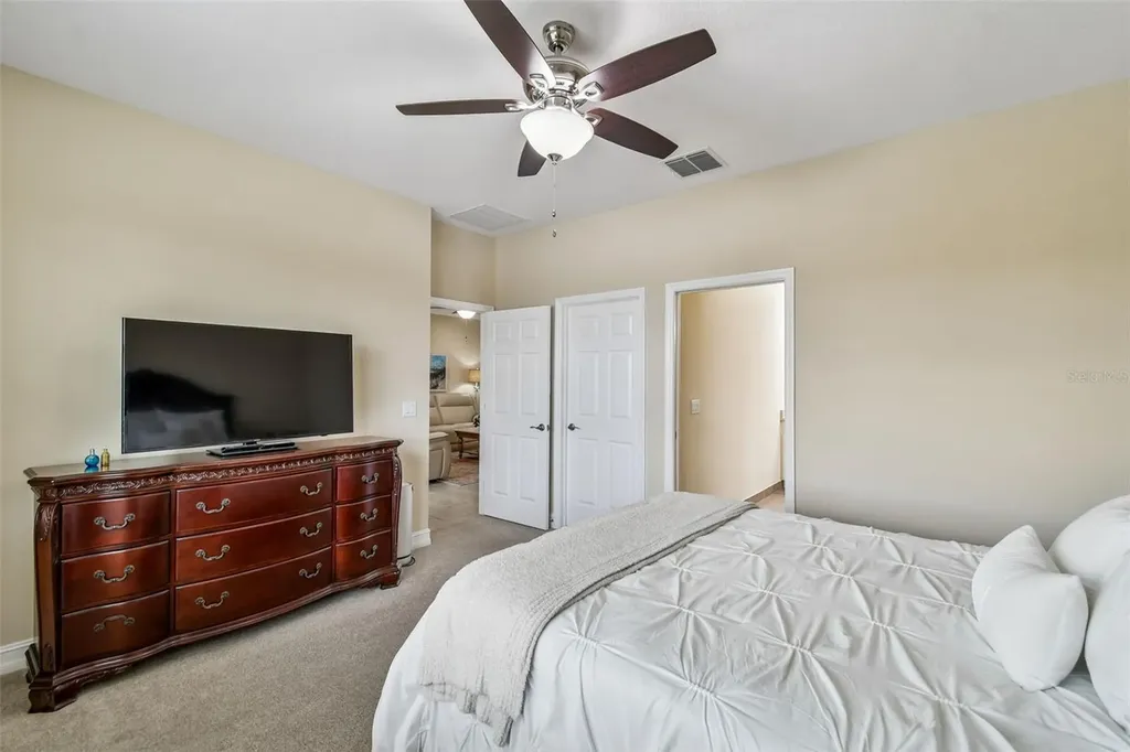 4913 Marble Springs Circle Wimauma FL 33598