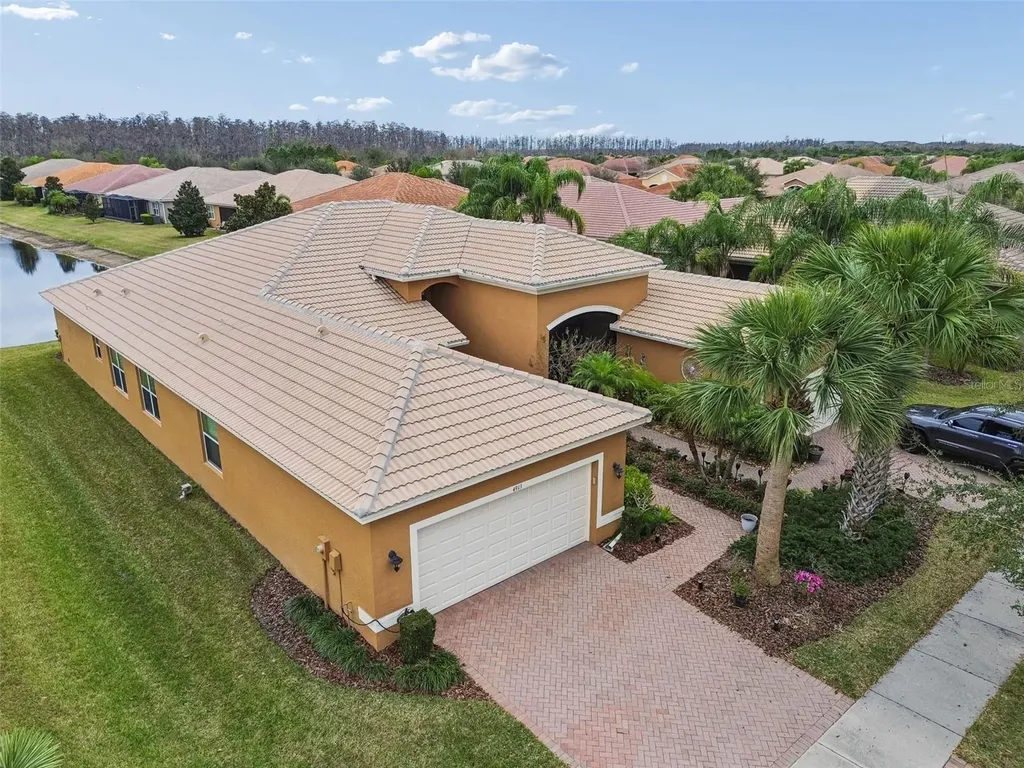 4913 Marble Springs Circle Wimauma FL 33598