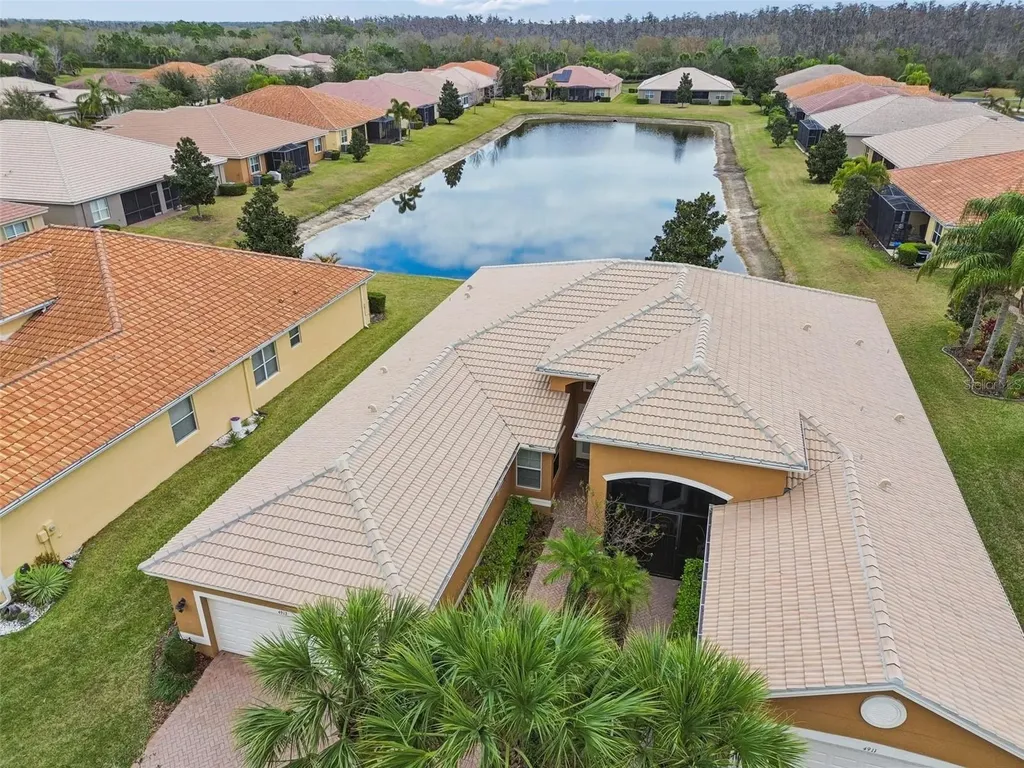 4913 Marble Springs Circle Wimauma FL 33598
