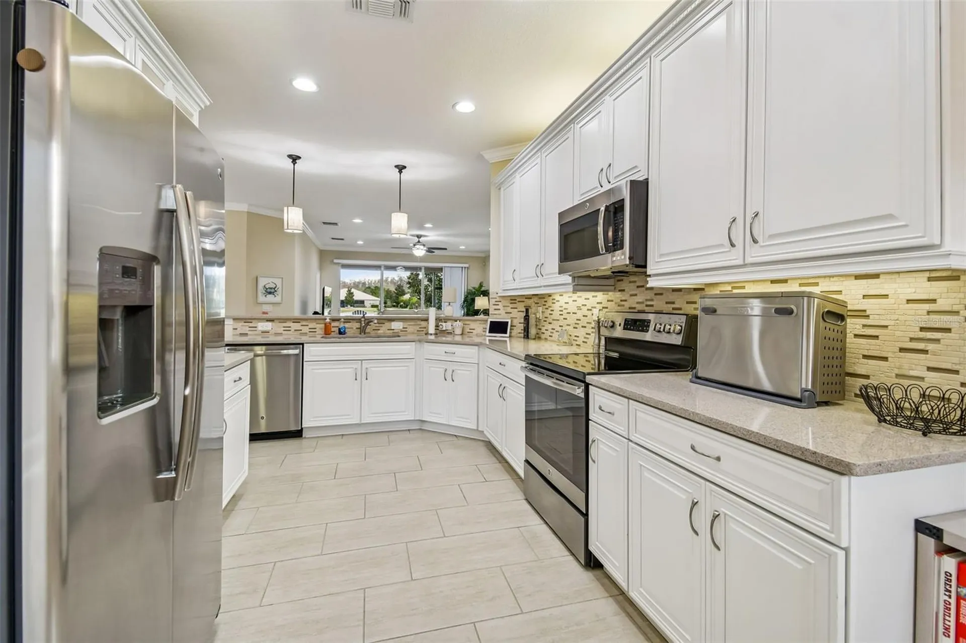 4913 Marble Springs Circle Wimauma FL 33598