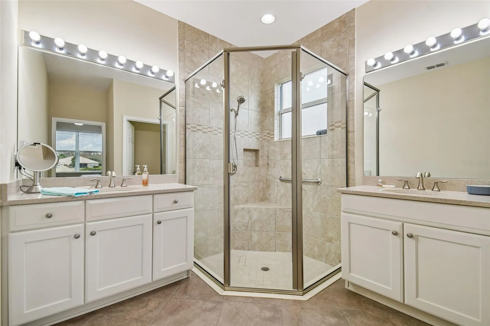 4913 Marble Springs Circle Wimauma FL 33598