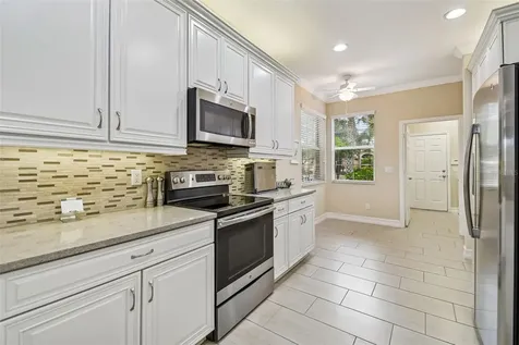 4913 Marble Springs Circle Wimauma FL 33598