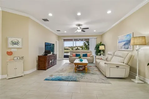 4913 Marble Springs Circle Wimauma FL 33598