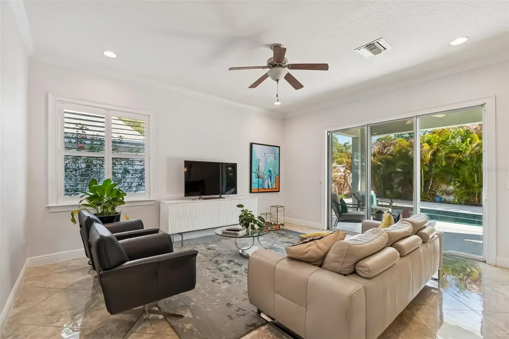 3610 E Clark Circle Tampa FL 33629