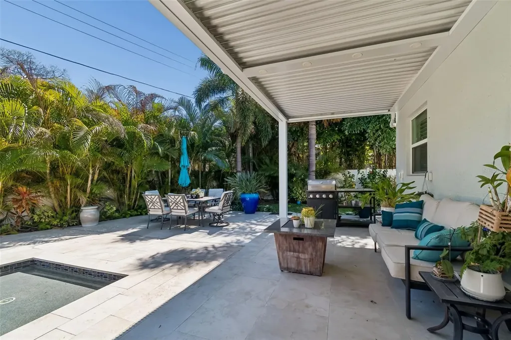 3610 E Clark Circle Tampa FL 33629