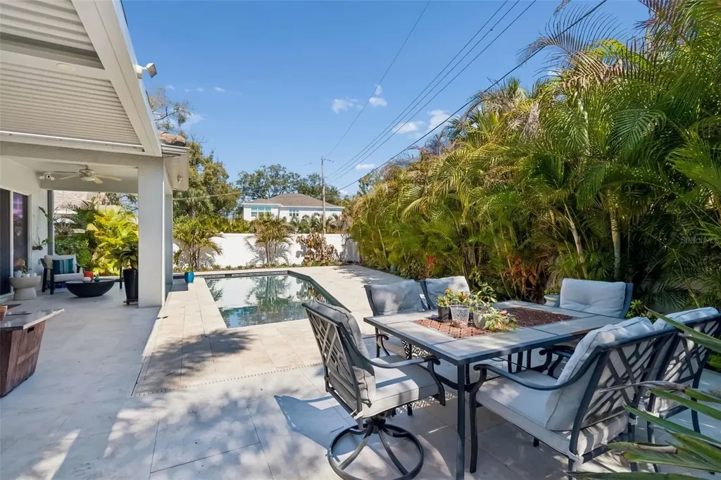 3610 E Clark Circle Tampa FL 33629