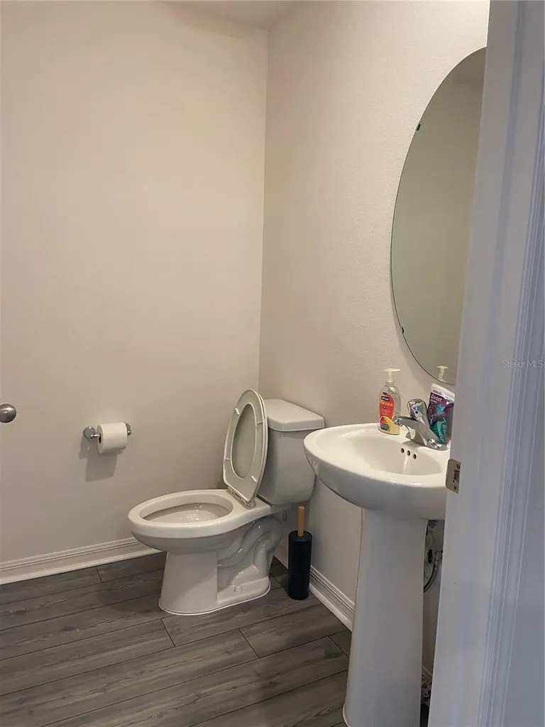 1523 Wynford Circle Tavares FL 32778