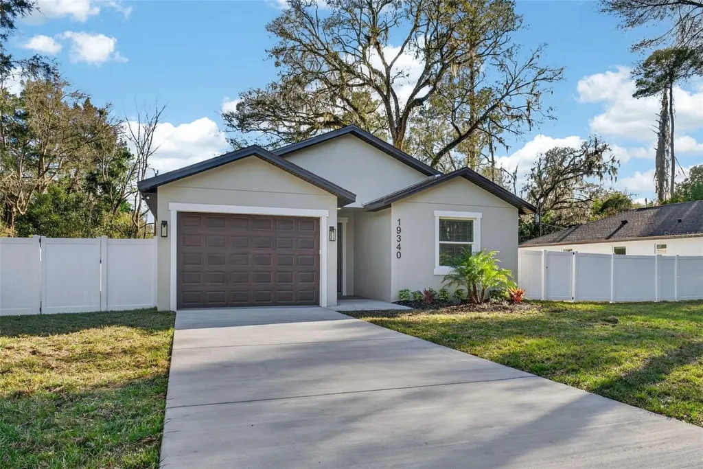 19340 Center Street Brooksville FL 34601