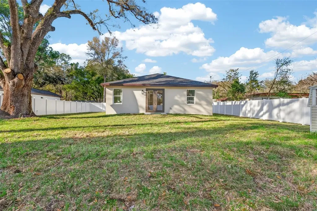 19340 Center Street Brooksville FL 34601