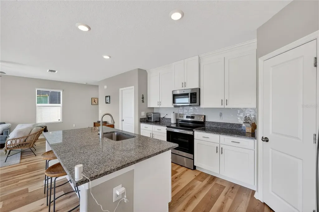 416 Royal Empress Drive Ruskin FL 33570