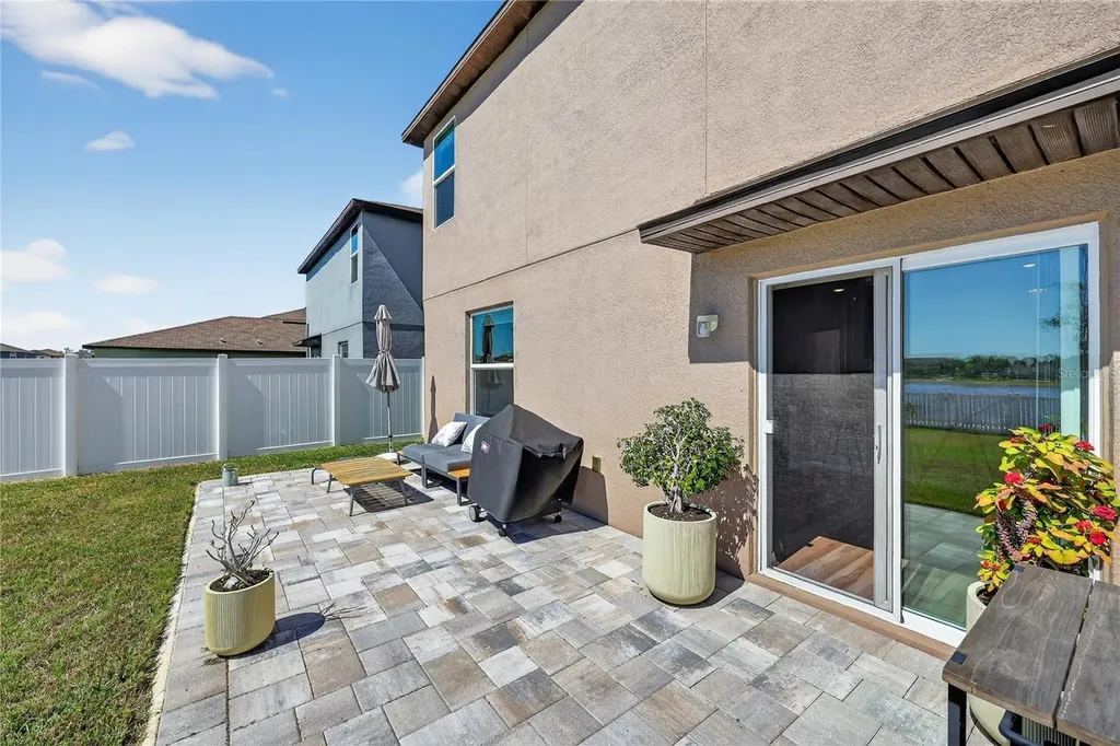 416 Royal Empress Drive Ruskin FL 33570
