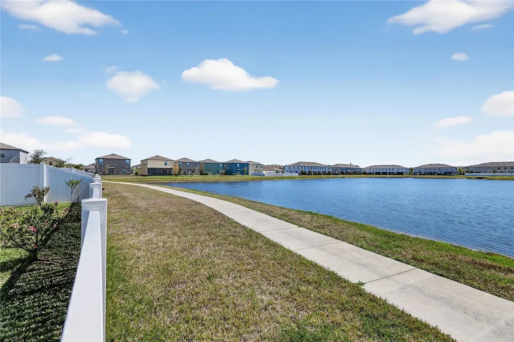 416 Royal Empress Drive Ruskin FL 33570
