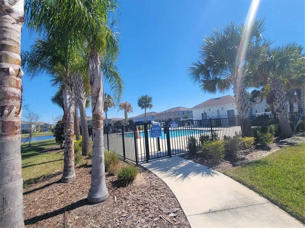 416 Royal Empress Drive Ruskin FL 33570