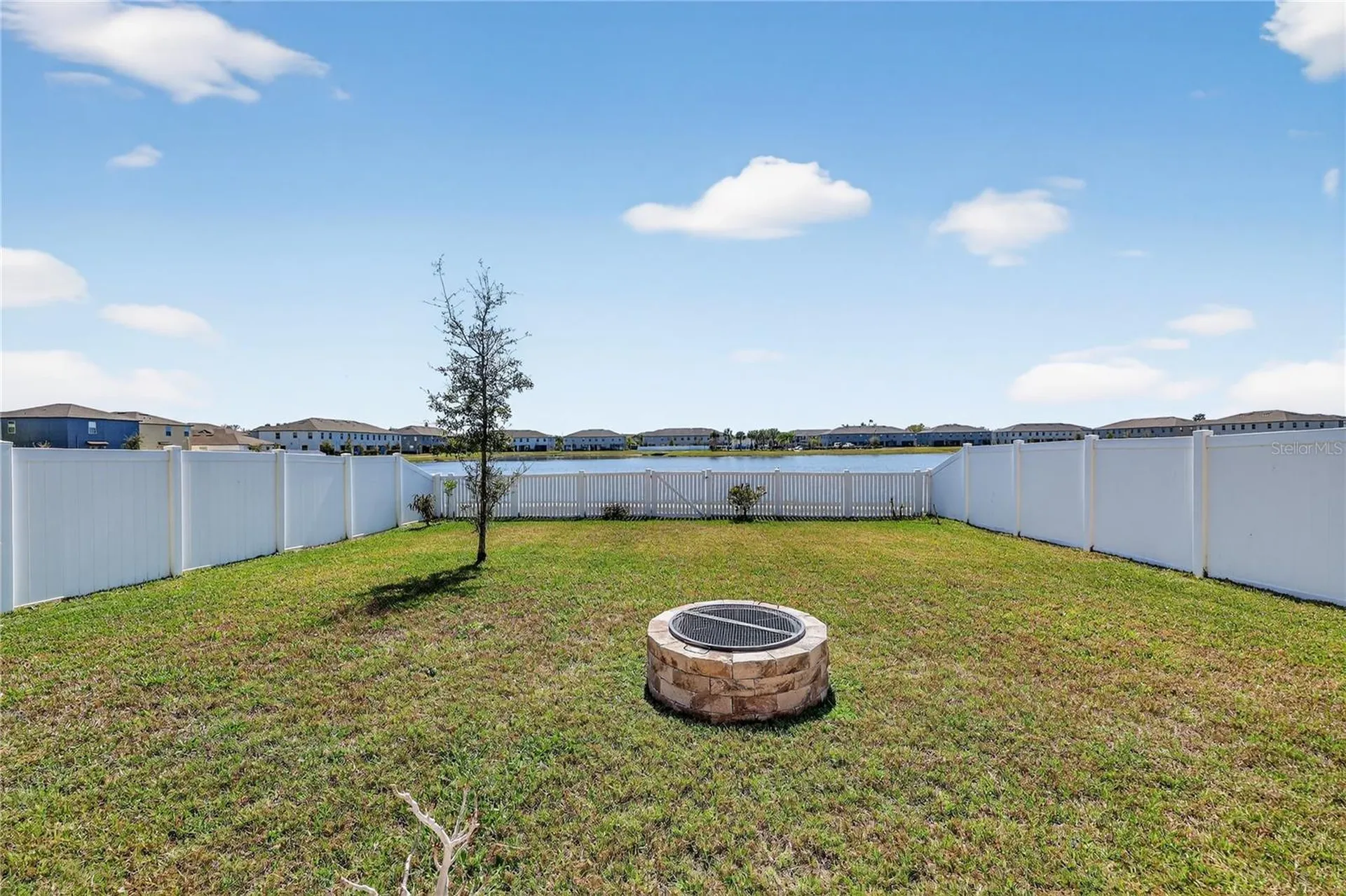 416 Royal Empress Drive Ruskin FL 33570
