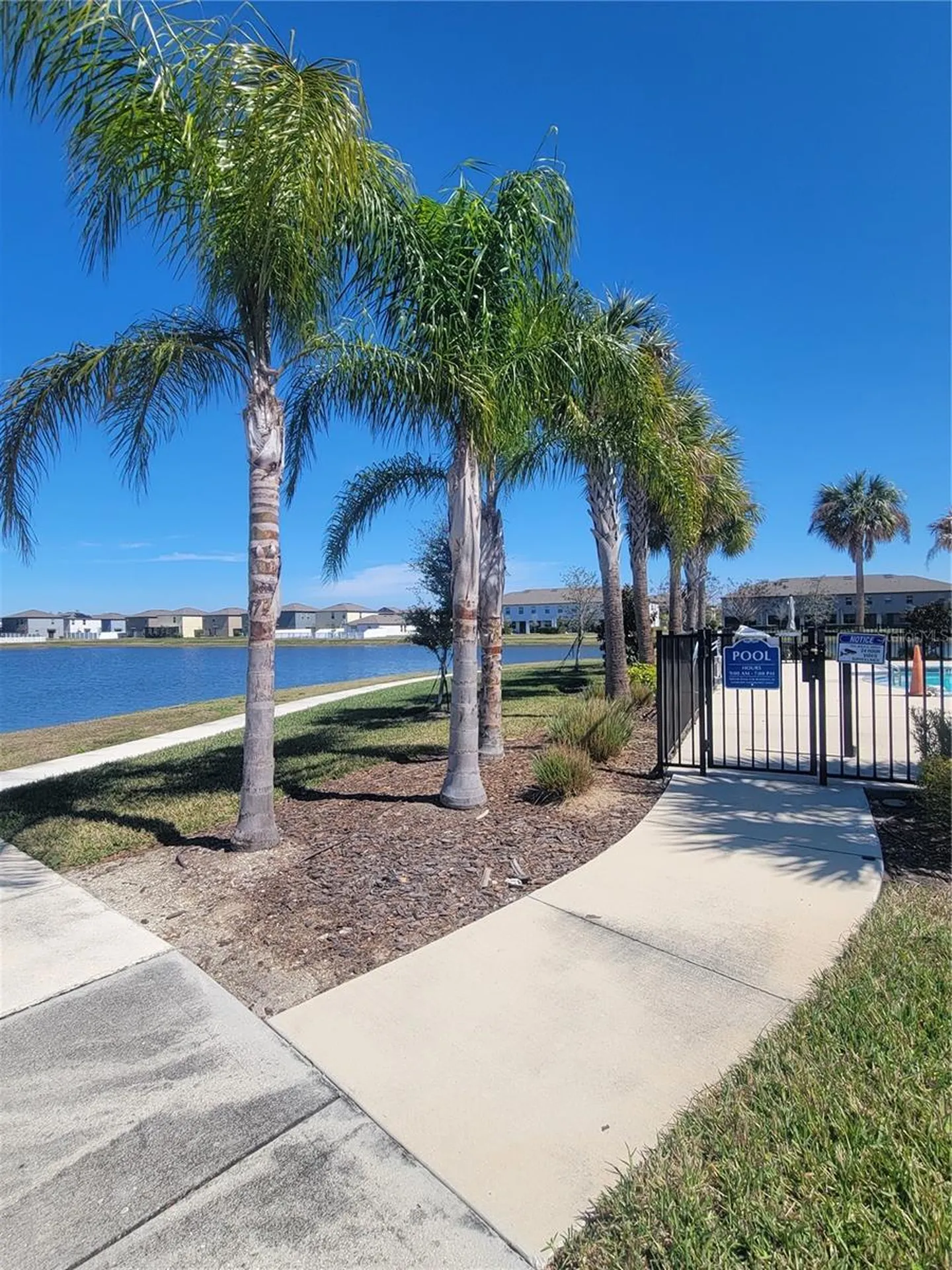 416 Royal Empress Drive Ruskin FL 33570