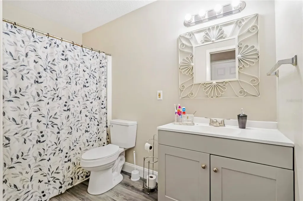 951 & 953 Beau Court Orange City FL 32763