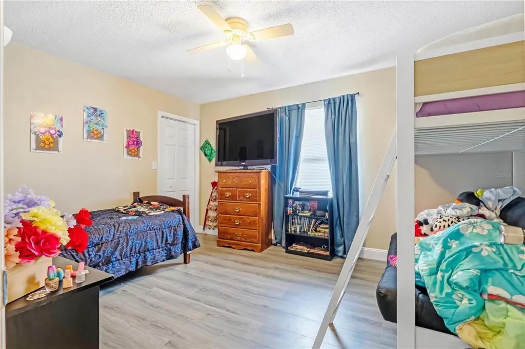 951 & 953 Beau Court Orange City FL 32763