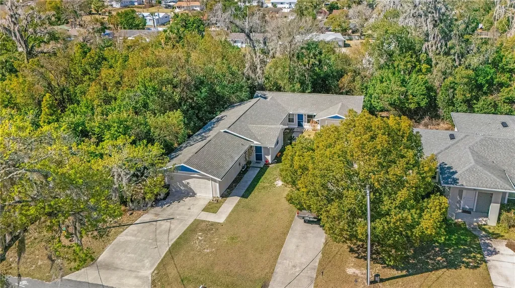 951 & 953 Beau Court Orange City FL 32763