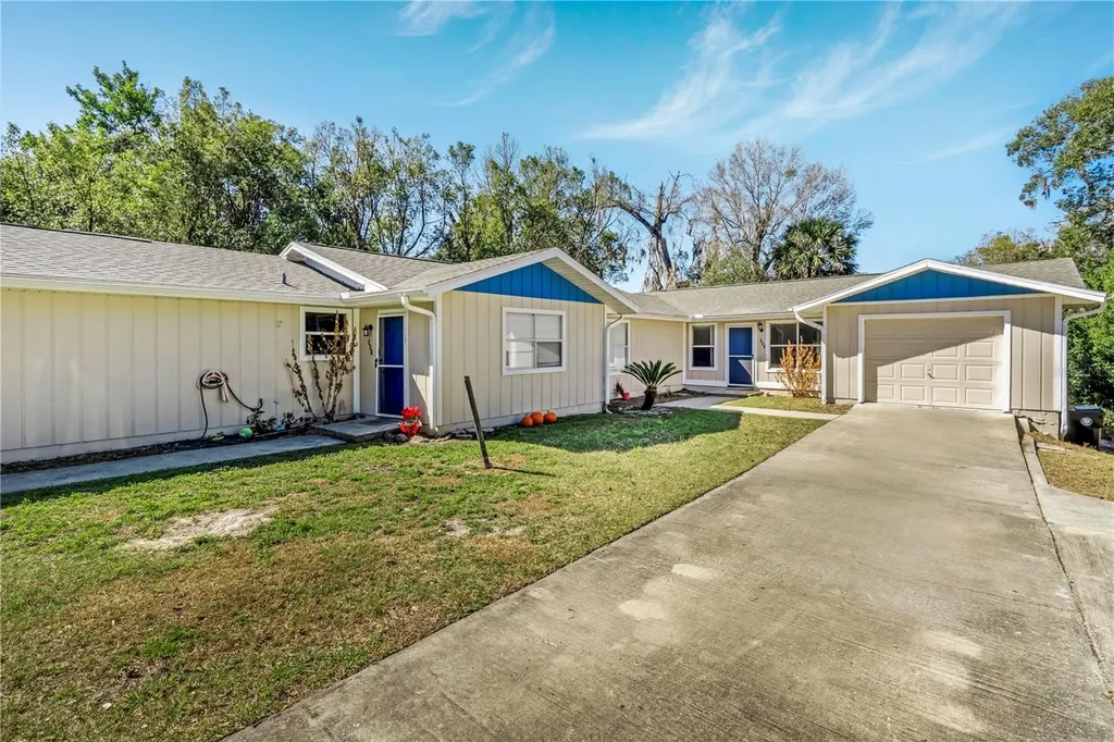 951 & 953 Beau Court Orange City FL 32763