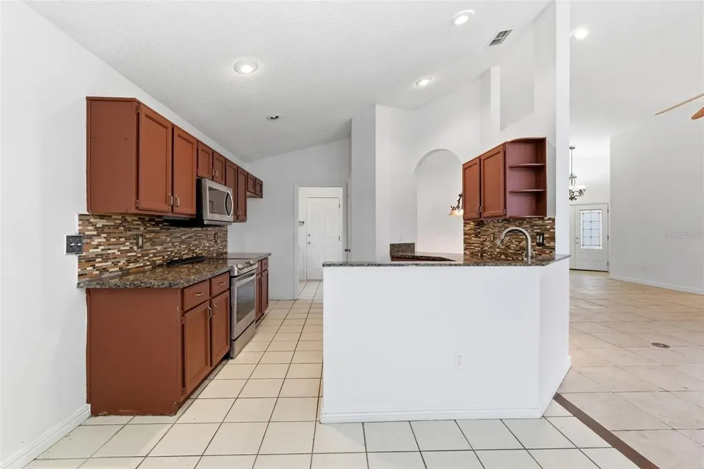 947 Paddington Terrace Lake Mary FL 32746