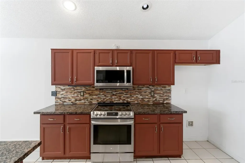 947 Paddington Terrace Lake Mary FL 32746
