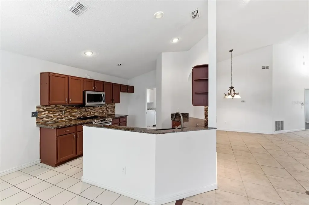 947 Paddington Terrace Lake Mary FL 32746