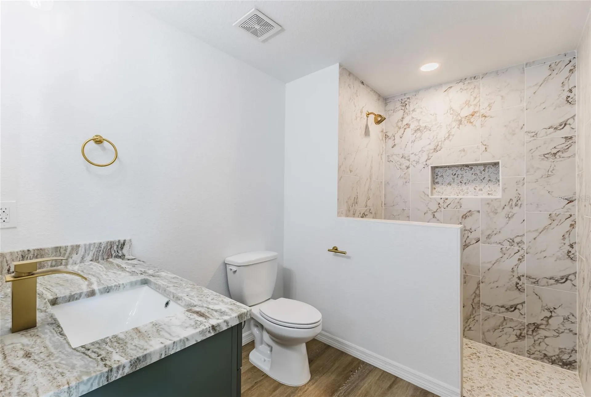 6254 Spinnaker Boulevard Englewood FL 34224
