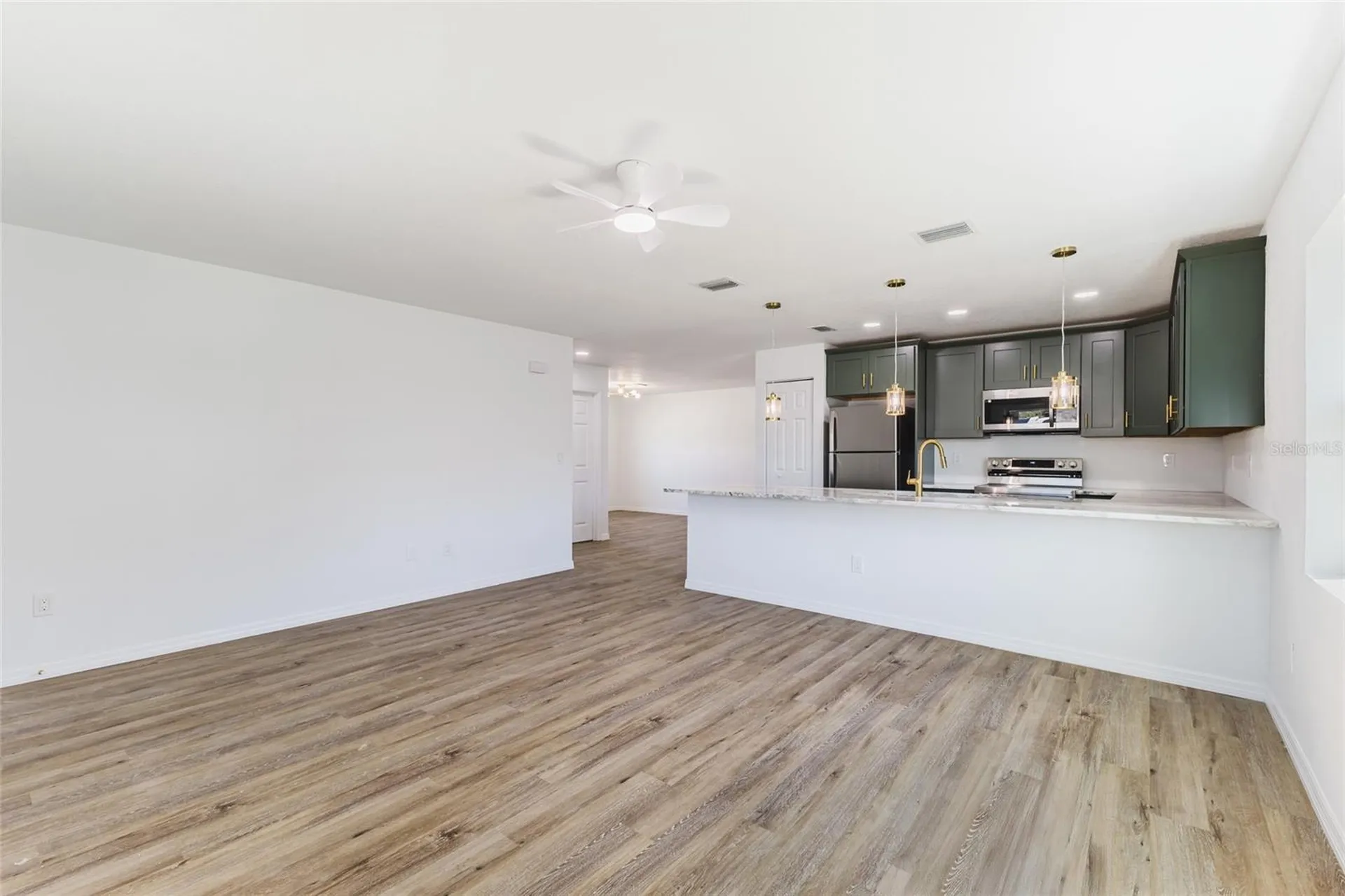 6254 Spinnaker Boulevard Englewood FL 34224