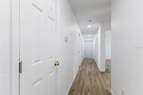 6254 Spinnaker Boulevard Englewood FL 34224