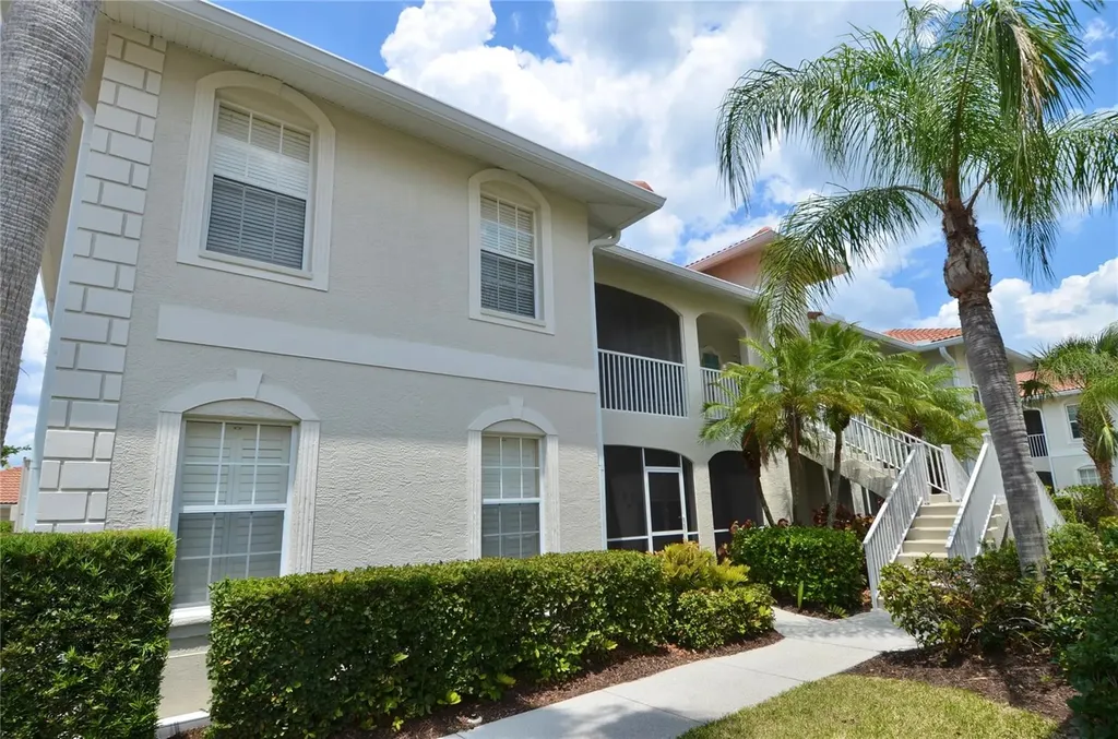 7202 L Pavia Boulevard Venice FL 34292