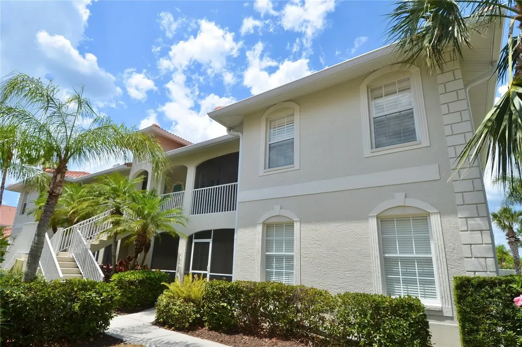 7202 L Pavia Boulevard Venice FL 34292