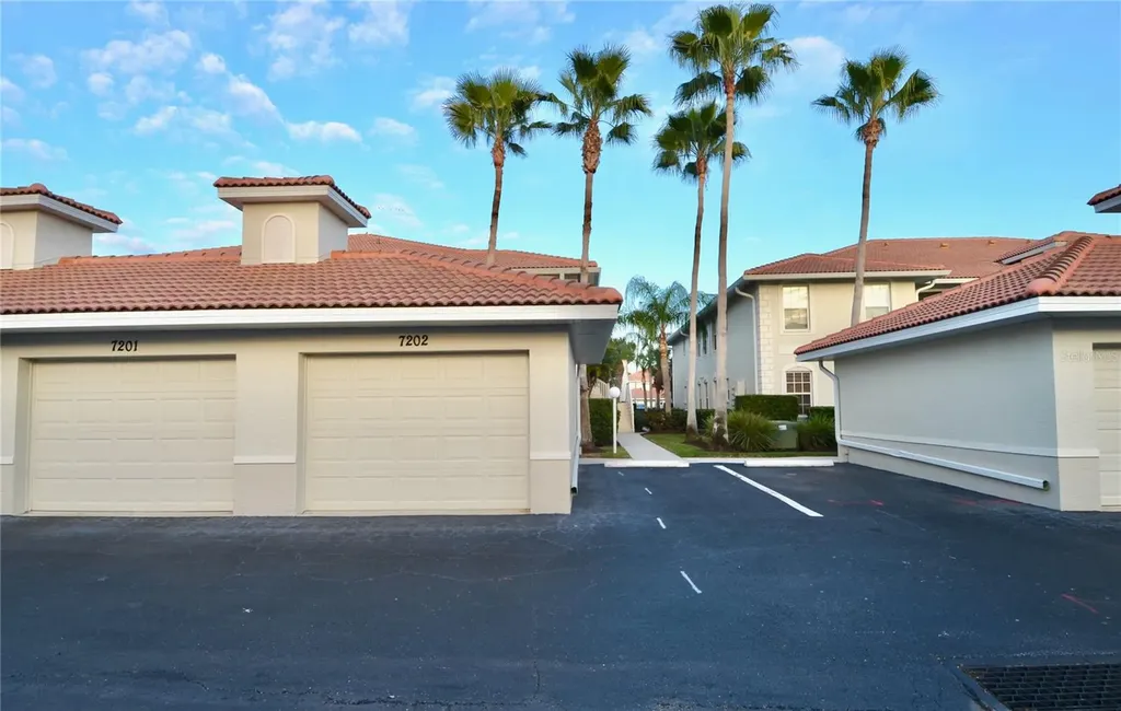 7202 L Pavia Boulevard Venice FL 34292