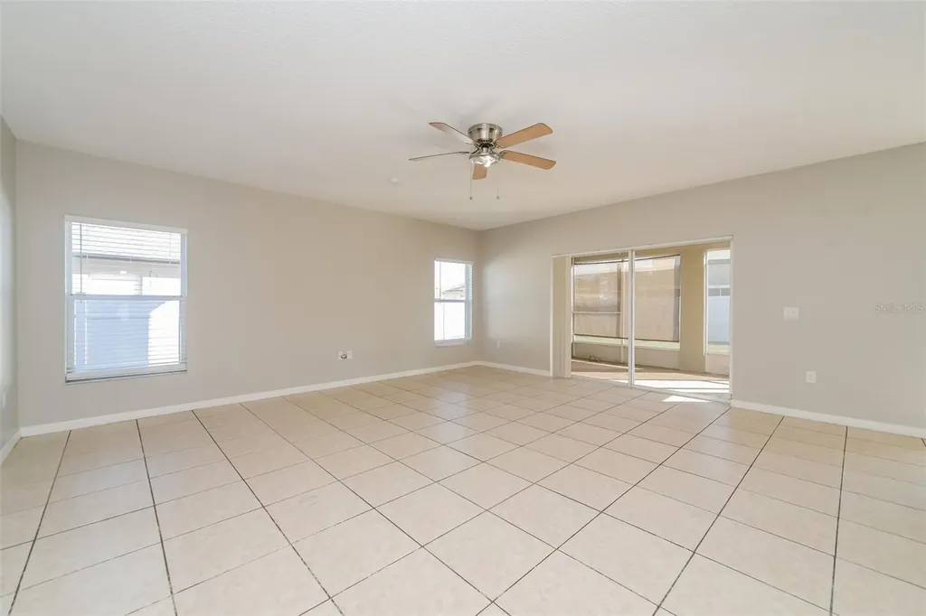 4417 Canopy Court Kissimmee FL 34758