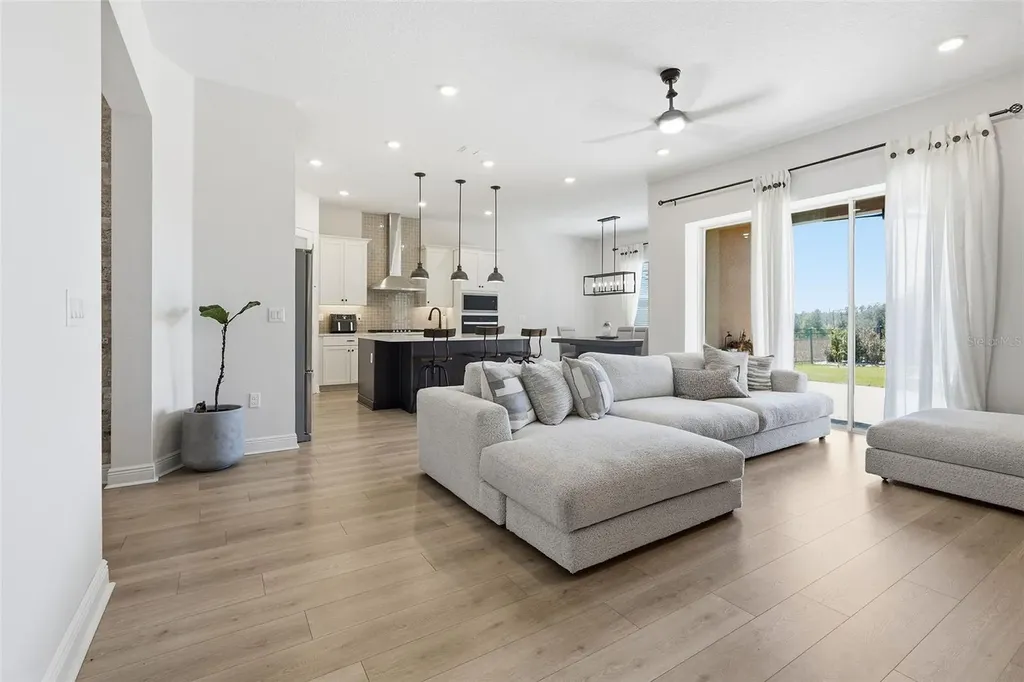 16131 Volterra Point Bella Collina FL 34756