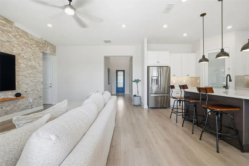 16131 Volterra Point Bella Collina FL 34756