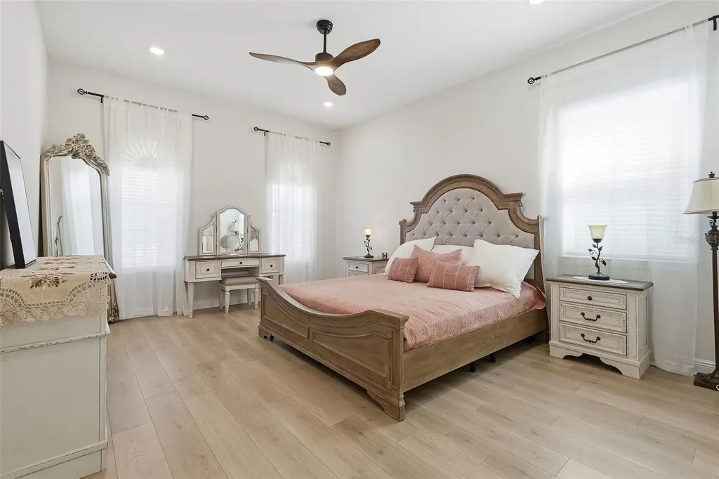 16131 Volterra Point Bella Collina FL 34756