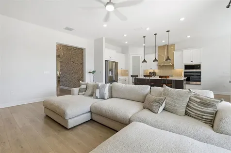 16131 Volterra Point Bella Collina FL 34756