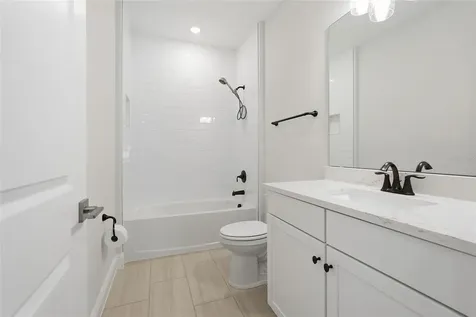 16131 Volterra Point Bella Collina FL 34756