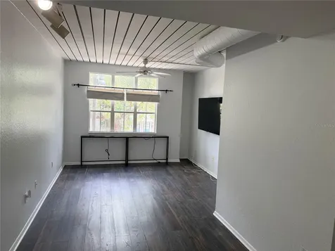 2320 W Azeele Street Tampa FL 33609