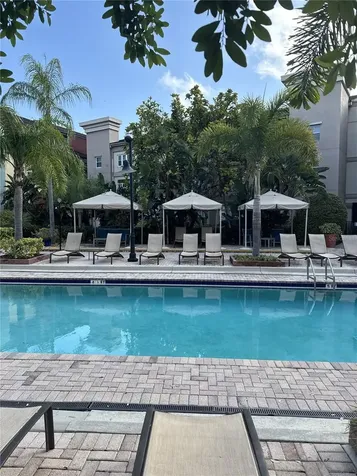 2320 W Azeele Street Tampa FL 33609