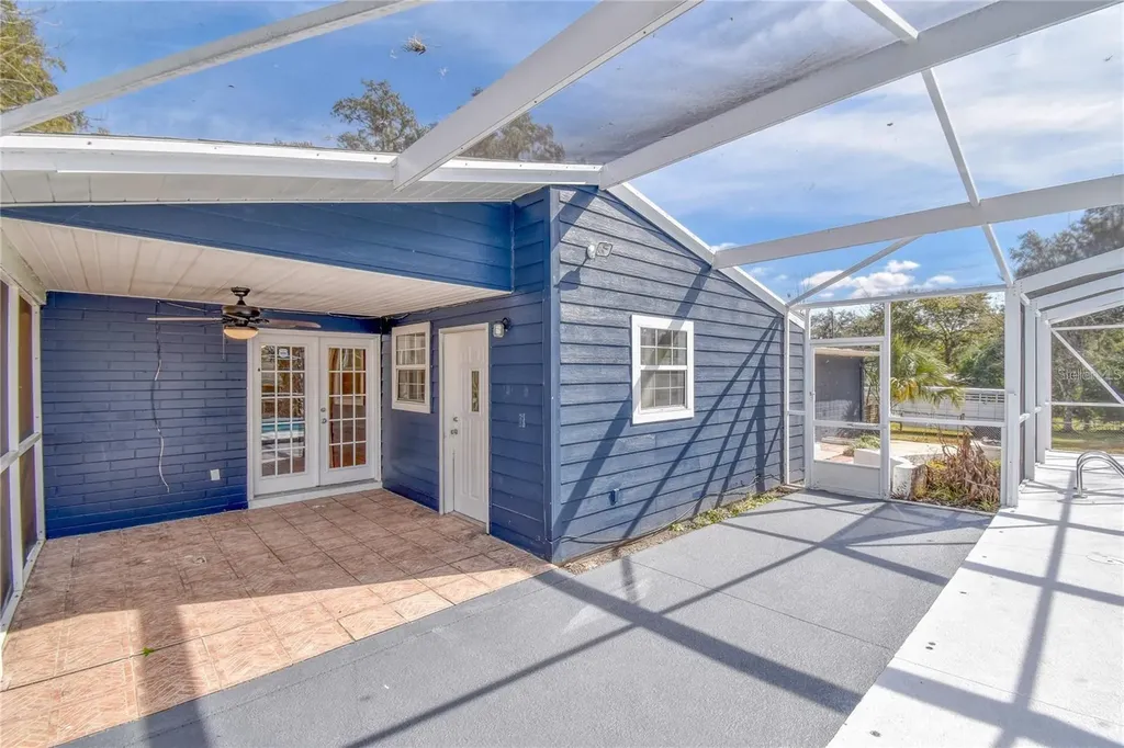 1828 SE Lake Weir Avenue Ocala FL 34471